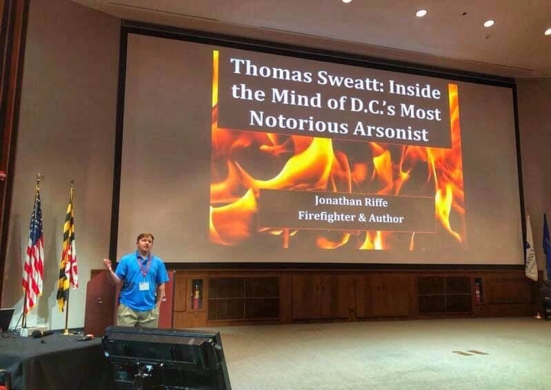 Jonathan Riffe presenting an arson investigation lecture