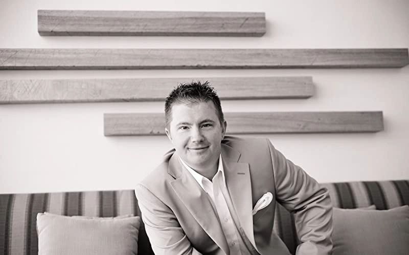Jonathan Riffe, author